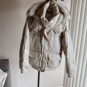 Comfy Abercrombie & Fitch Puffer Coat